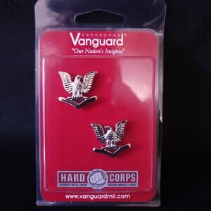 VANGUARD Hard Corps US Marine Corps USMC Nation's Insignia Eagle Lapel Pins Pair